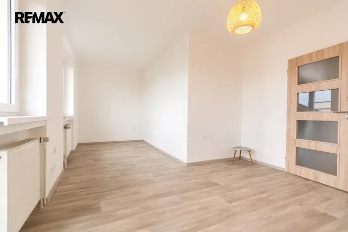 Pronájem bytu 2+1, Hradec Králové - Pražské Předměstí, Šmilovského, 67 m2