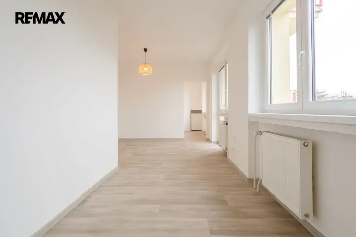 Pronájem bytu 2+1, Hradec Králové - Pražské Předměstí, Šmilovského, 67 m2