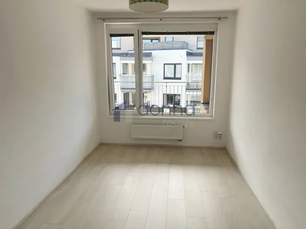 Pronájem bytu 4+kk, Praha, Makedonská, 108 m2