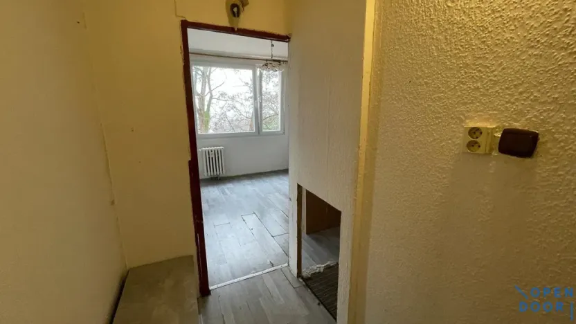 Prodej bytu 1+1, Krupka, Karla Čapka, 35 m2
