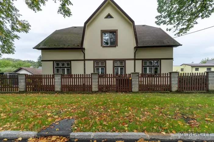Prodej bytu 3+1, Frenštát pod Radhoštěm, Jandovo stromořadí, 128 m2