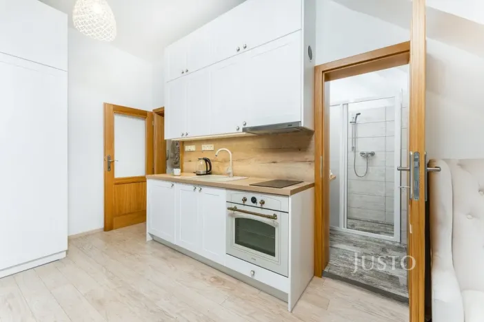 Pronájem bytu 1+kk, Jablonec nad Nisou, Opletalova, 32 m2