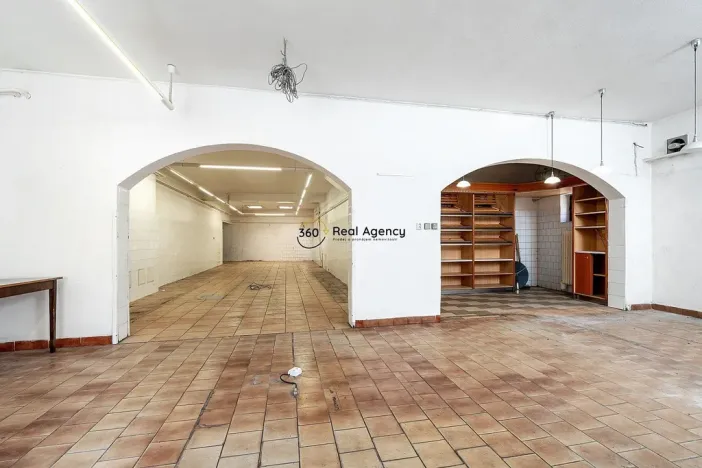 Prodej obchodního prostoru, Kamenice nad Lipou, Masarykova, 390 m2