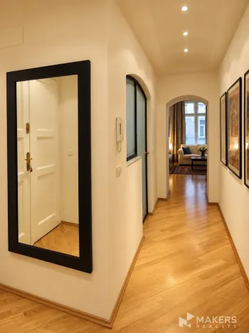 Pronájem bytu 3+1, Praha - Nové Město, Odborů, 80 m2