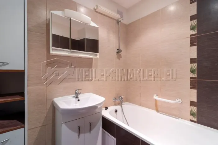 Prodej bytu 4+1, Praha - Stodůlky, Vackova, 84 m2