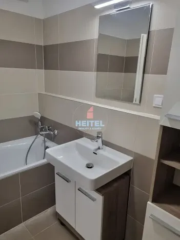 Pronájem bytu 2+kk, Olomouc, 17. listopadu, 56 m2