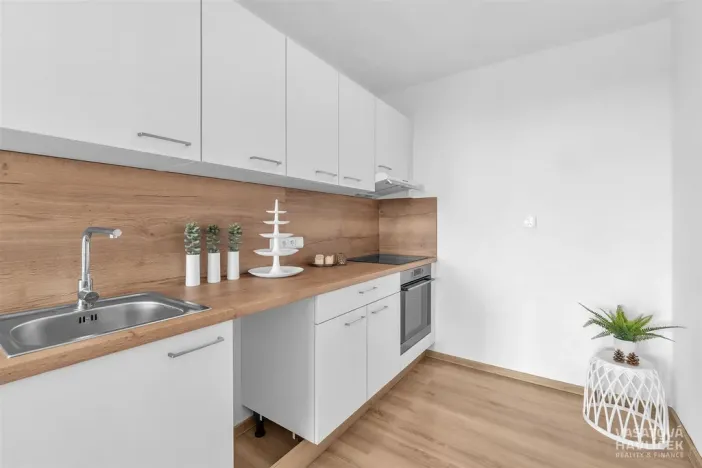 Prodej bytu 2+kk, Hradec Králové, Jungmannova, 55 m2