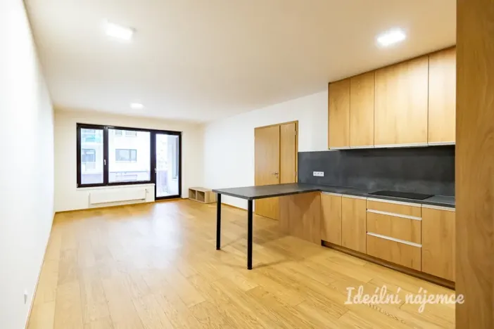 Pronájem bytu 3+kk, Praha - Dolní Chabry, K Beranovu, 83 m2