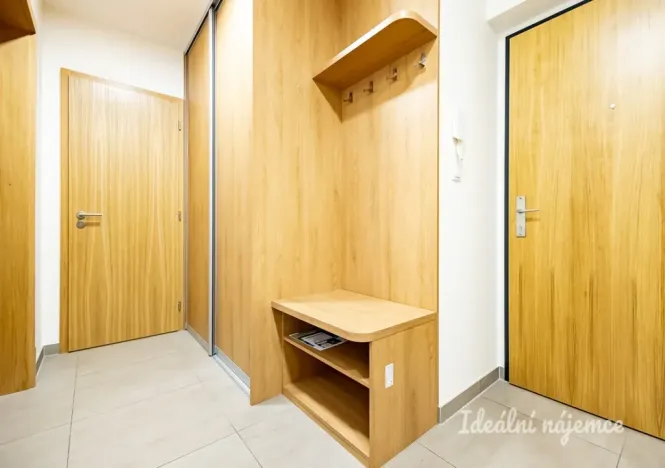 Pronájem bytu 3+kk, Praha - Dolní Chabry, K Beranovu, 83 m2