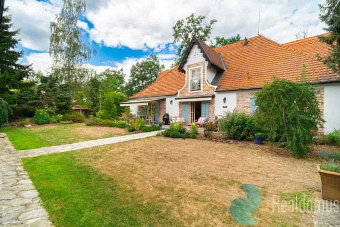 Prodej rodinného domu, Hluboká nad Vltavou, Ve Školkách, 360 m2