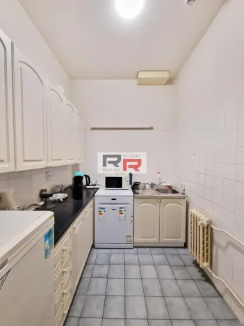 Pronájem kanceláře, Olomouc, Dolní náměstí, 16 m2