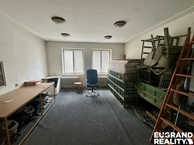 Prodej výrobních prostor, Varnsdorf, Žilinská, 2400 m2