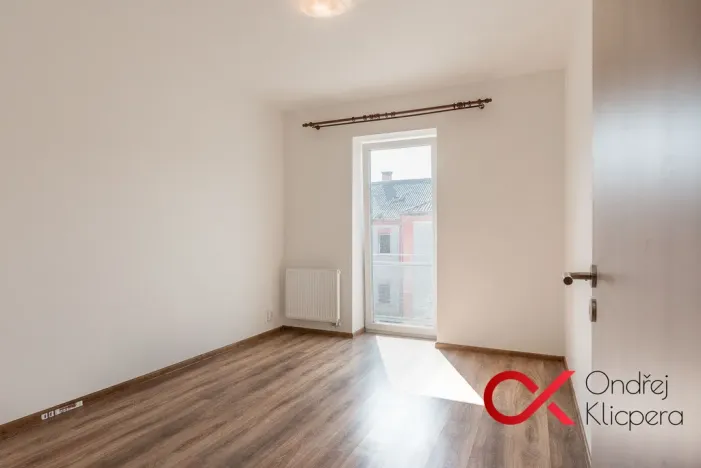 Pronájem bytu 2+kk, Milovice, Kaštanová, 44 m2