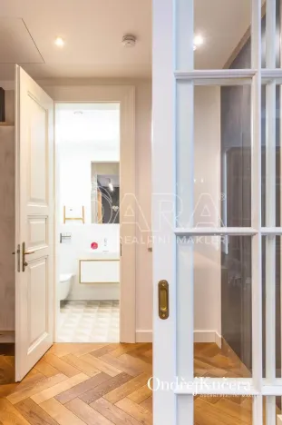 Prodej bytu 1+kk, Praha - Nové Město, Dlážděná, 61 m2