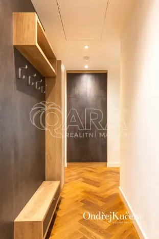 Prodej bytu 1+kk, Praha - Nové Město, Dlážděná, 61 m2