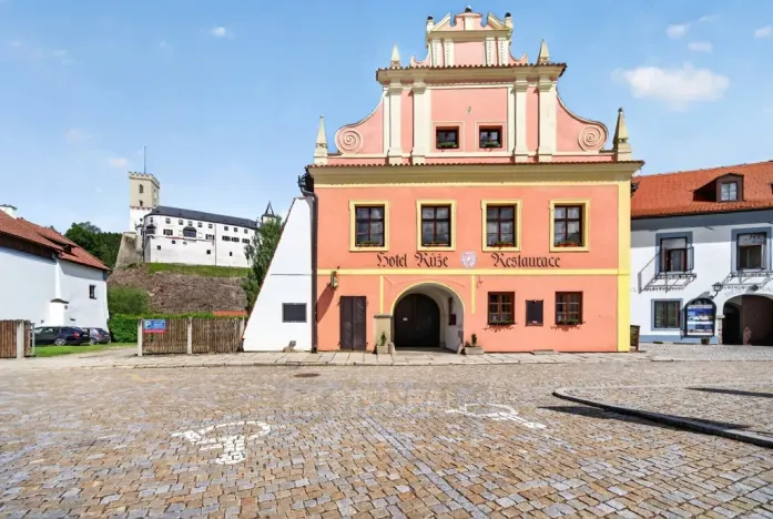 Prodej ubytování, Rožmberk nad Vltavou, 1750 m2