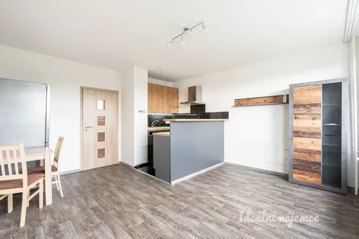 Pronájem bytu 2+kk, Praha - Modřany, Jordana Jovkova, 44 m2