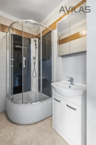 Prodej komerční nemovitosti, Říčany, Kozinova, 300 m2
