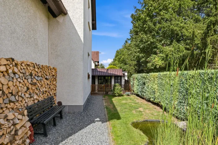 Prodej komerční nemovitosti, Říčany, Kozinova, 300 m2