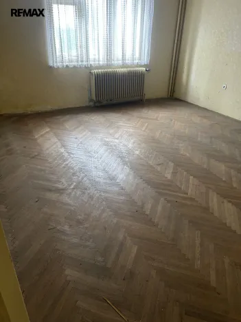 Prodej vícegeneračního domu, Postupice, náměstí Sv. Čecha, 320 m2