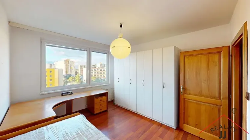 Prodej bytu 3+1, Praha - Troja, Mazurská, 74 m2