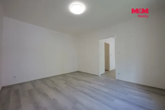 Pronájem bytu 1+1, Prostějov, Šárka, 29 m2