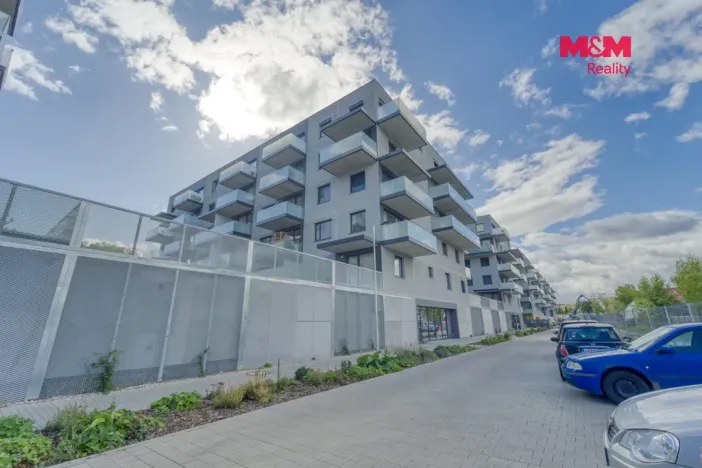 Prodej bytu 1+kk, Praha - Prosek, Čakovická, 27 m2