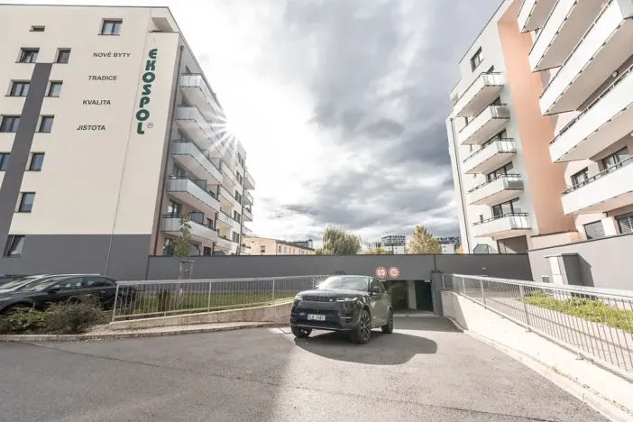 Pronájem bytu 2+kk, Praha - Hodkovičky, Šífařská, 47 m2