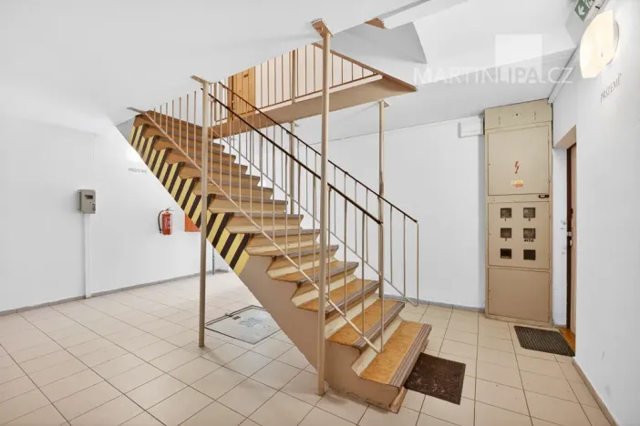 Pronájem bytu 3+1, Praha - Střížkov, Litvínovská, 53 m2