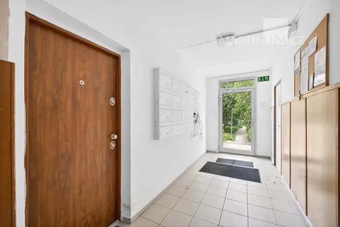 Pronájem bytu 3+1, Praha - Střížkov, Litvínovská, 53 m2