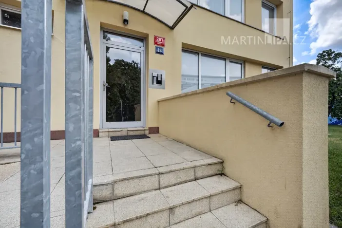 Pronájem bytu 3+1, Praha - Střížkov, Litvínovská, 53 m2