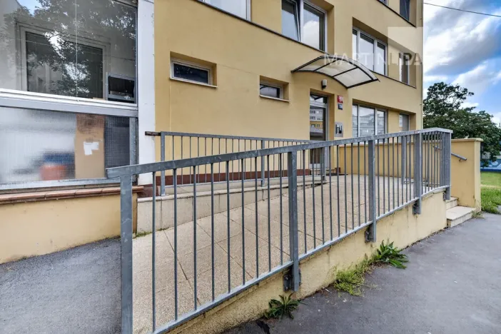 Pronájem bytu 3+1, Praha - Střížkov, Litvínovská, 53 m2