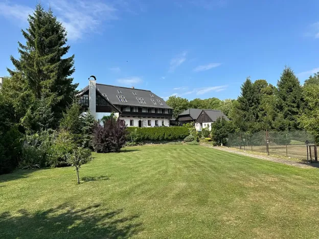 Prodej vícegeneračního domu, Povrly, Lysá, 635 m2
