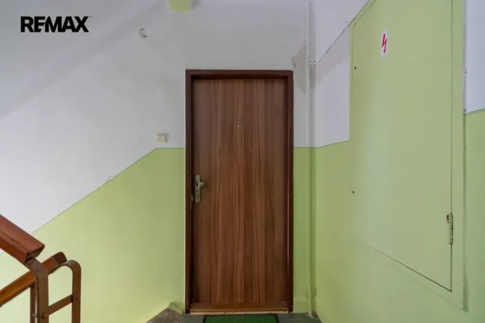 Prodej bytu 2+1, Meziboří, Májová, 57 m2