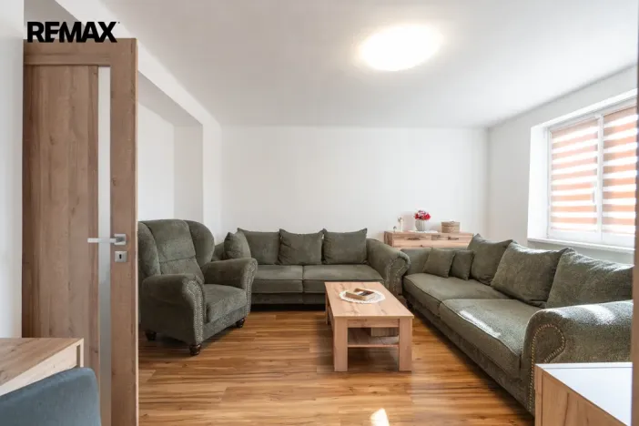 Prodej bytu 2+1, Meziboří, Májová, 57 m2