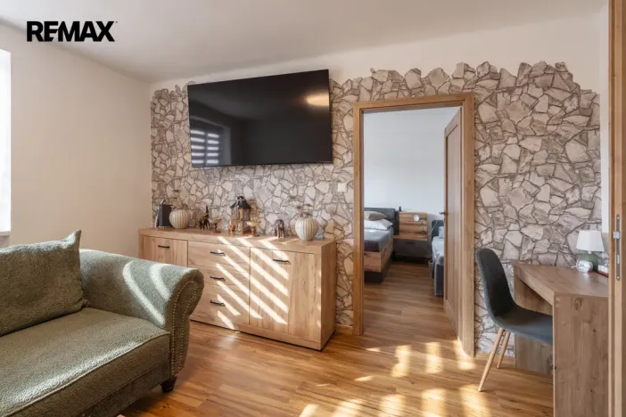 Prodej bytu 2+1, Meziboří, Májová, 57 m2
