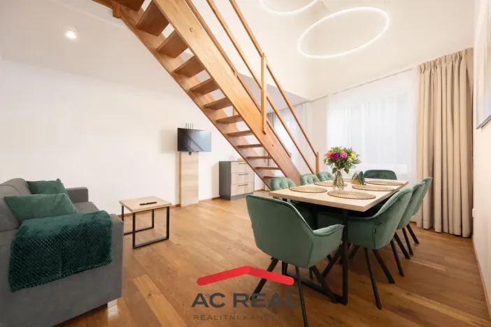 Prodej apartmánu, Vrchlabí - Hořejší Vrchlabí, Horská, 82 m2