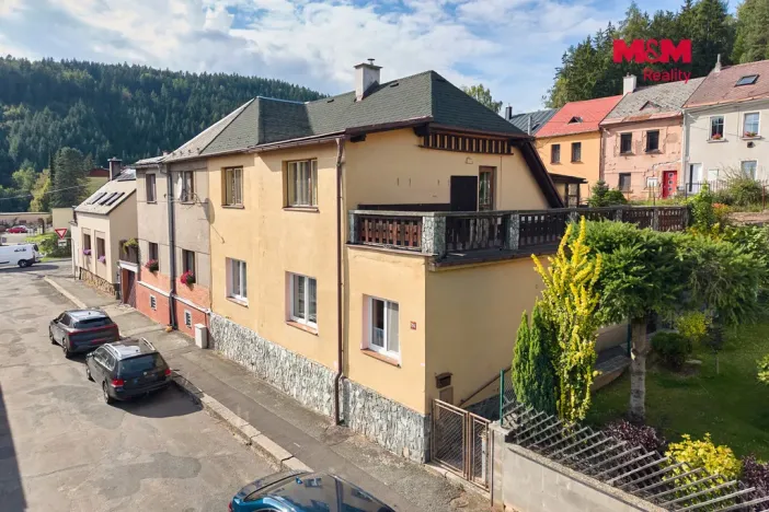 Prodej rodinného domu, Úpice, Sukova, 210 m2