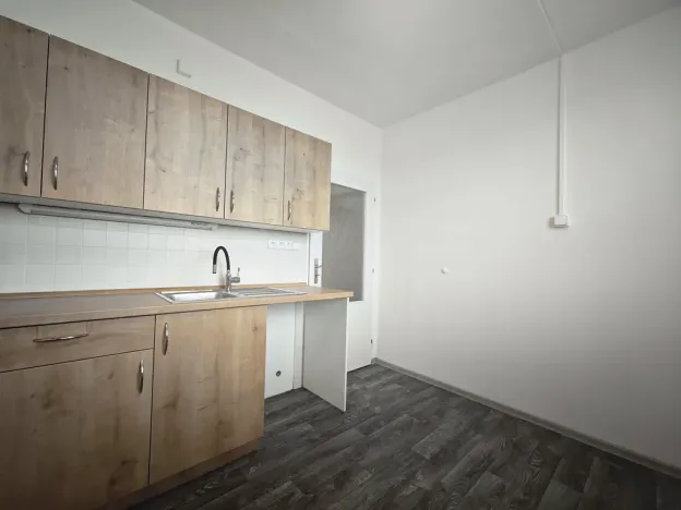 Pronájem bytu 1+1, Vsetín, Bratří Hlaviců, 32 m2