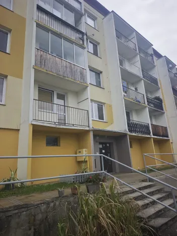 Pronájem bytu 1+1, Vsetín, Bratří Hlaviců, 32 m2