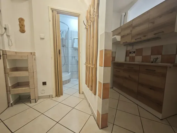 Pronájem bytu 2+kk, Vsetín, Družstevní, 37 m2