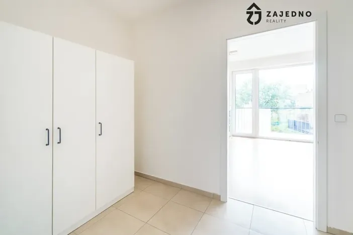 Pronájem bytu 2+kk, Brno, Kollárova, 53 m2