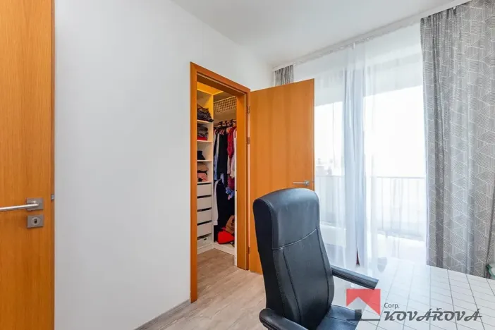 Prodej bytu 3+kk, Praha - Modřany, Provázkova, 95 m2