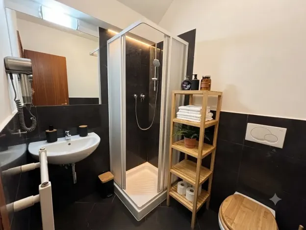 Prodej bytu 3+kk, Praha - Vyšehrad, Neklanova, 53 m2