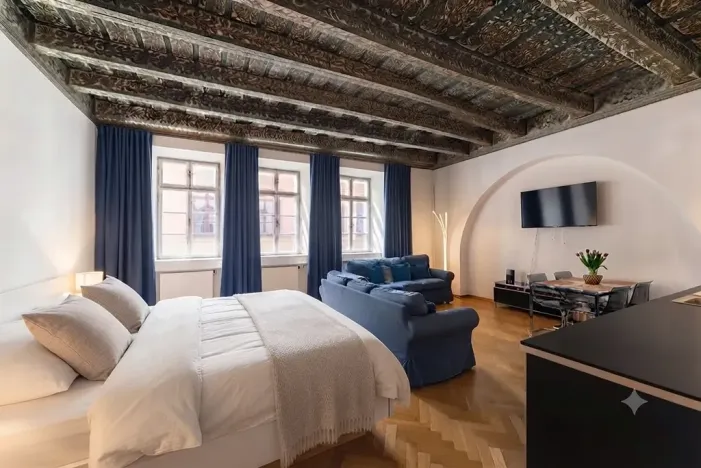Prodej bytu 2+kk, Praha - Malá Strana, Tomášská, 57 m2