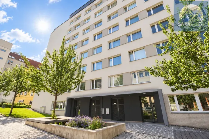 Prodej bytu 3+kk, Praha - Žižkov, Českobratrská, 81 m2