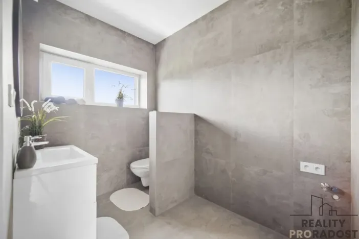 Prodej rodinného domu, Kladruby nad Labem - Bílé Vchynice, 123 m2