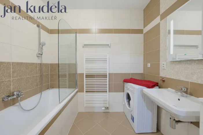 Pronájem bytu 2+kk, Rajhrad, Klášterní Dvůr, 59 m2