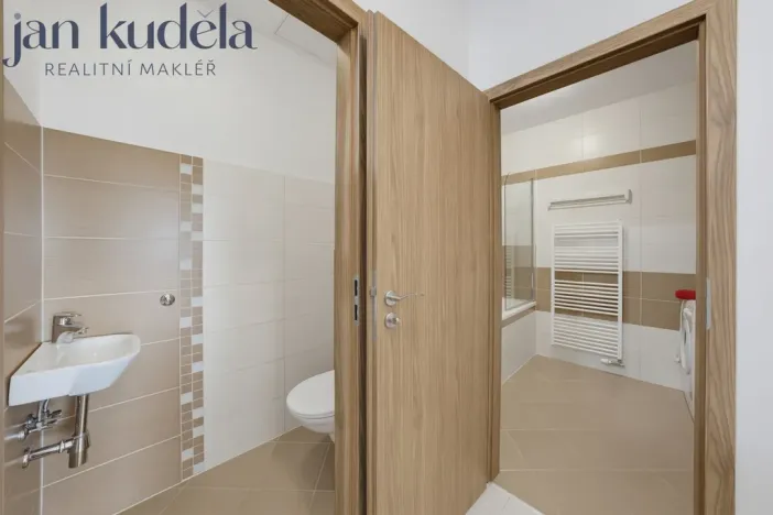 Pronájem bytu 2+kk, Rajhrad, Klášterní Dvůr, 59 m2