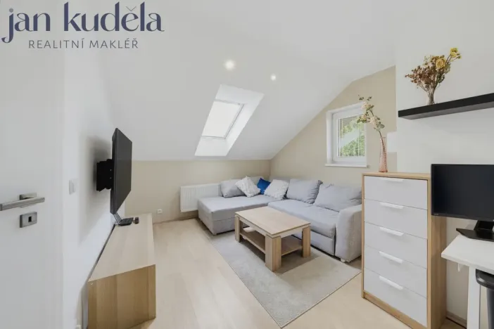 Pronájem bytu 2+kk, Popovice, 40 m2